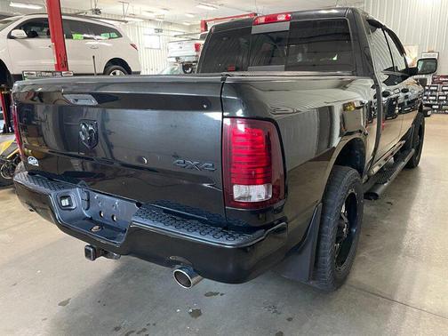 Brilliant Black Crystal Pearl Coat 2015 RAM 1500 Sport