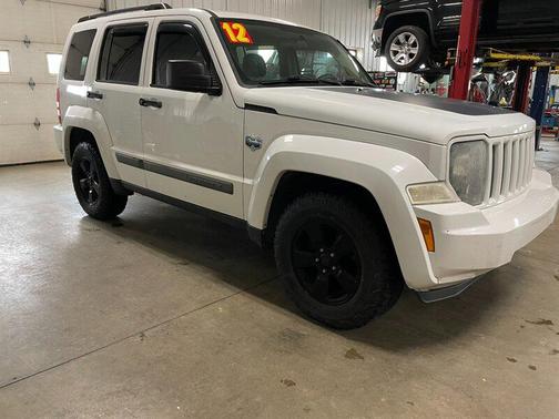 Bright White Clearcoat 2012 Jeep Liberty Sport