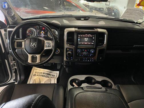 Bright White Clearcoat 2016 RAM 1500 Laramie