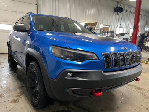 2019 Jeep Cherokee Trailhawk