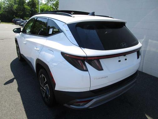 Serenity White Pearl 2026 Hyundai TUCSON Limited