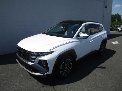 Serenity White Pearl 2026 Hyundai TUCSON Limited