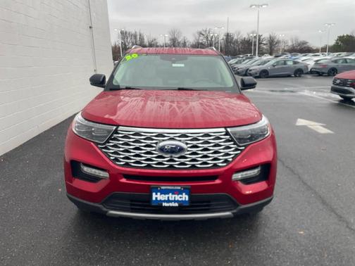 2020 Ford Explorer Platinum