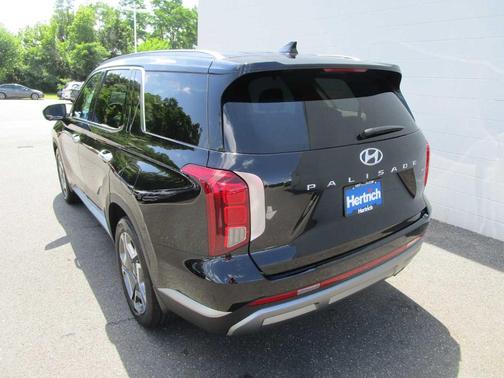 2025 Hyundai PALISADE SEL Premium