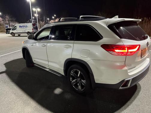 2019 Toyota Highlander Hybrid Limited