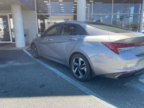 2023 Hyundai ELANTRA HEV Limited