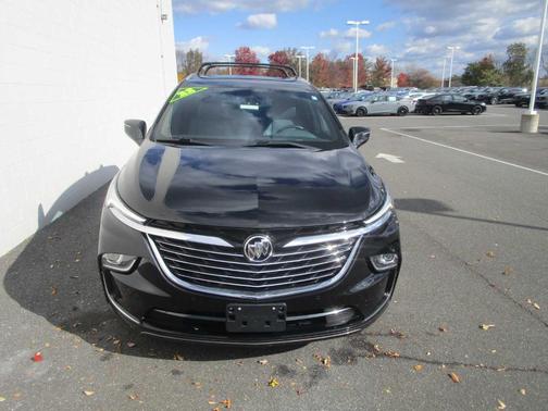 2022 Buick Enclave Essence