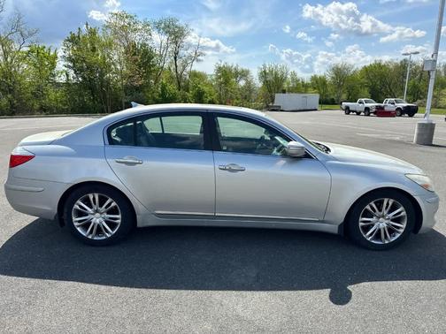 Platinum Metallic 2011 Hyundai Genesis 4.6