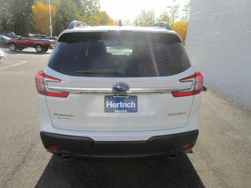 2023 Subaru Ascent Premium 7-Passenger