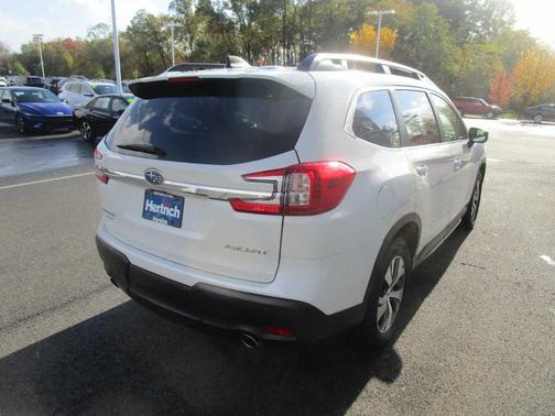 2023 Subaru Ascent Premium 7-Passenger