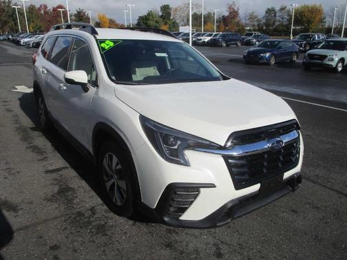 2023 Subaru Ascent Premium 7-Passenger