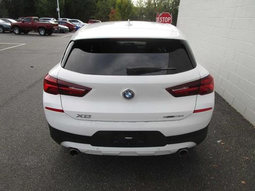 2022 BMW X2 sDrive28i