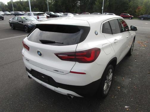 2022 BMW X2 sDrive28i