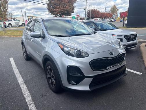 2022 Kia Sportage LX