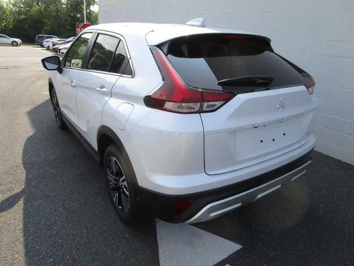 2024 Mitsubishi Eclipse Cross SE