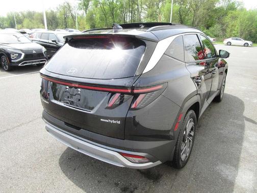 2025 Hyundai TUCSON Hybrid Limited