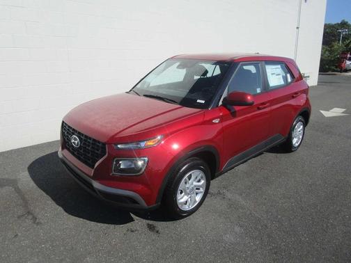 2025 Hyundai VENUE SE