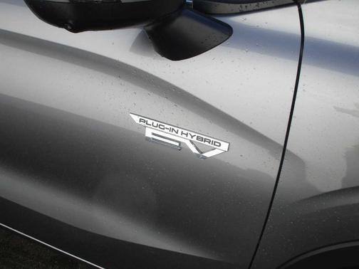 2023 Mitsubishi Outlander PHEV SEL