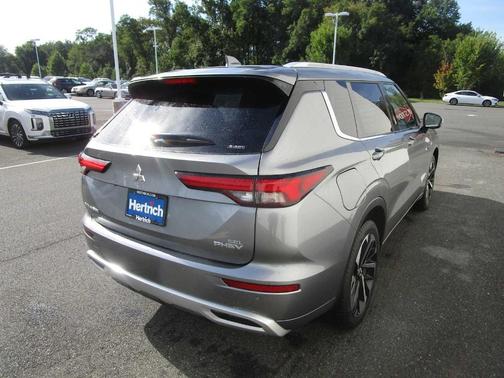 2023 Mitsubishi Outlander PHEV SEL