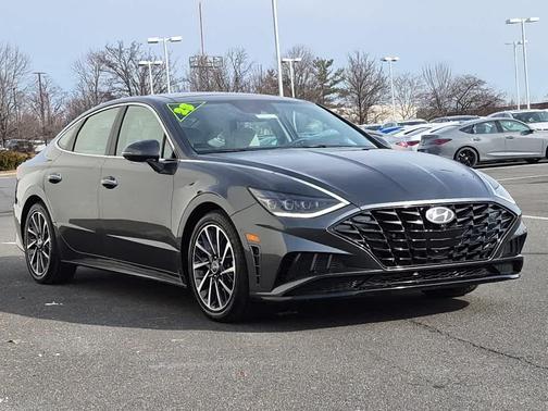 2023 Hyundai SONATA Limited