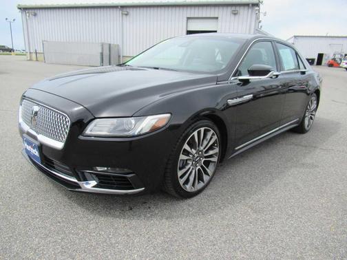 2017 Lincoln Continental Reserve