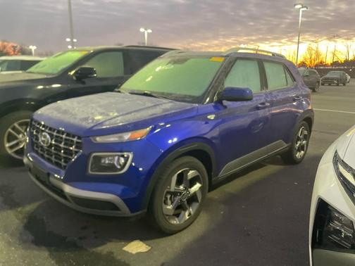 2023 Hyundai VENUE Limited