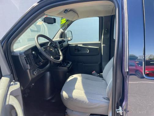 Dark Blue Metallic 2014 Chevrolet Express 3500 LS