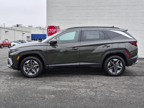 Green 2026 Hyundai TUCSON SEL