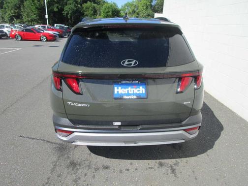 Green 2026 Hyundai TUCSON SEL