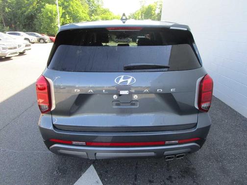 2025 Hyundai PALISADE SE