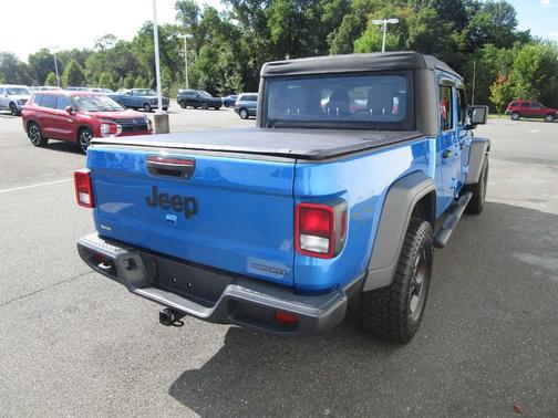 2020 Jeep Gladiator Sport