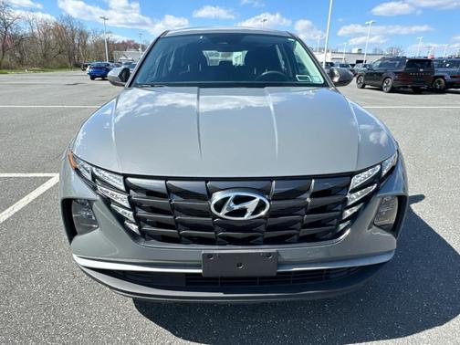 Hampton Gray 2024 Hyundai TUCSON SE