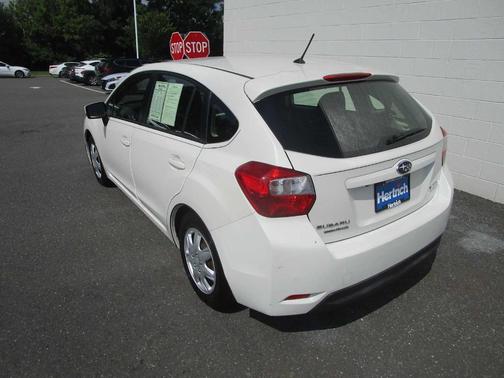 2015 Subaru Impreza 2.0i
