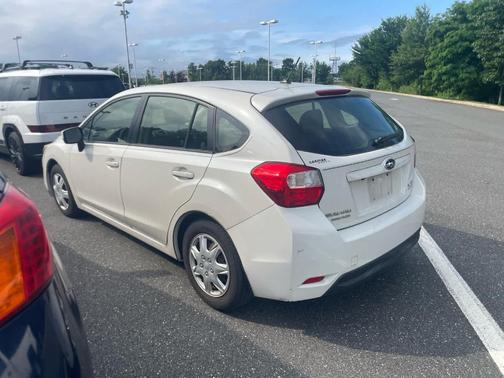 2015 Subaru Impreza 2.0i