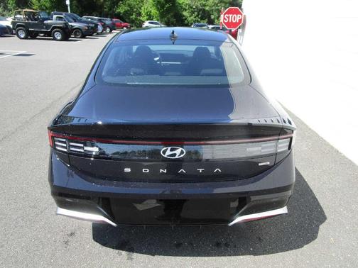 Carbon Blue 2026 Hyundai SONATA SEL Sport
