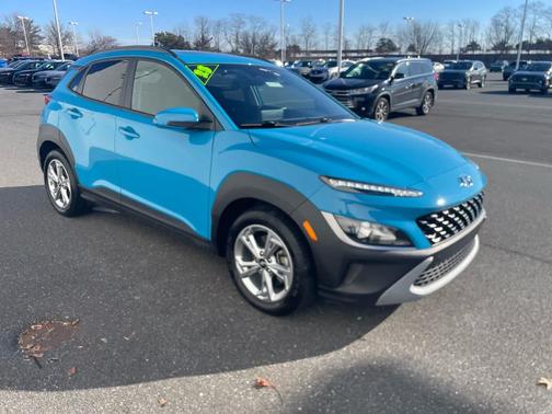 2023 Hyundai KONA SEL