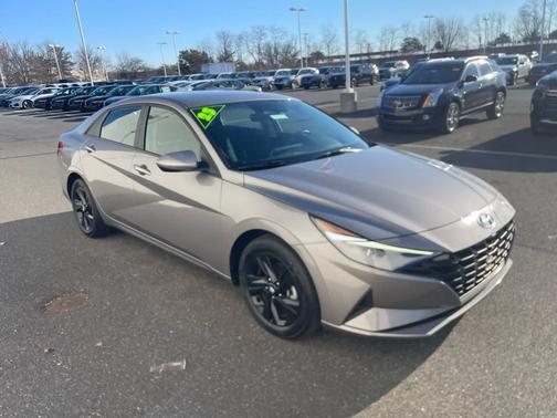 2023 Hyundai ELANTRA HEV Blue