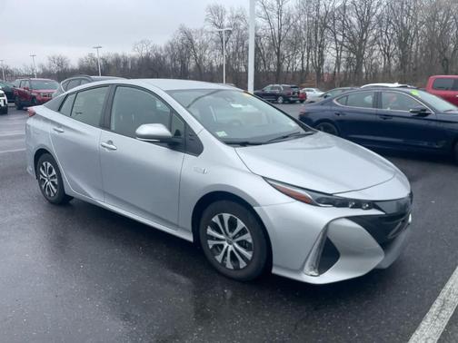2021 Toyota Prius Prime XLE
