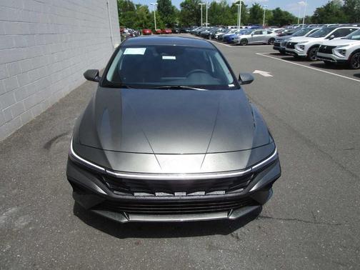 2025 Hyundai ELANTRA HEV Blue