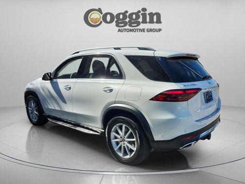 2025 Mercedes-Benz GLE 450e 4MATIC