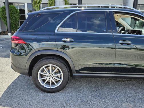 2025 Mercedes-Benz GLE 450e 4MATIC