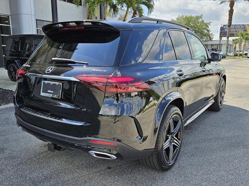 2025 Mercedes-Benz GLE 450e 4MATIC