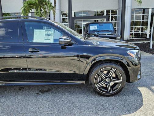 2025 Mercedes-Benz GLE 450e 4MATIC