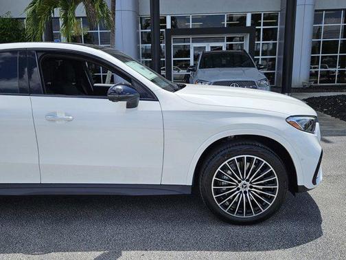 2025 Mercedes-Benz GLC 300 4MATIC Coupe