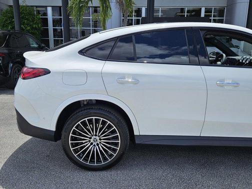 2025 Mercedes-Benz GLC 300 4MATIC Coupe