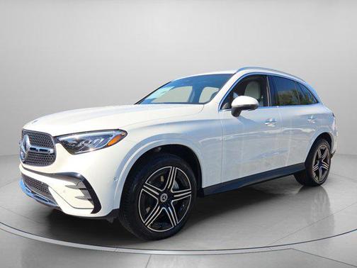 2026 Mercedes-Benz GLC 300 Base