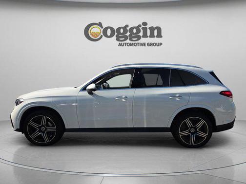 2026 Mercedes-Benz GLC 300 Base