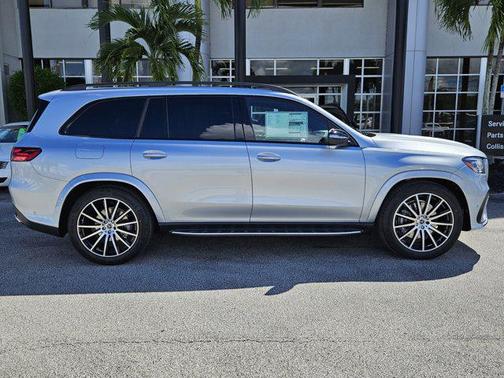 2026 Mercedes-Benz GLS 580 4MATIC