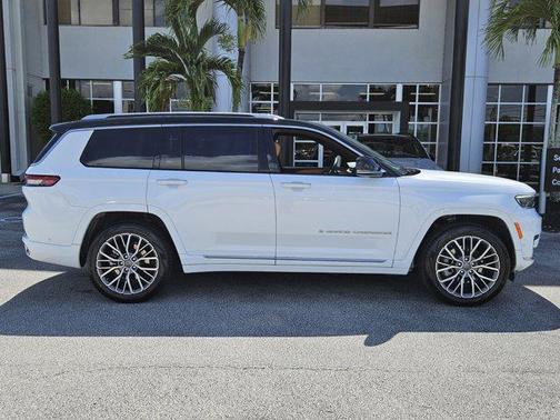 2024 Jeep Grand Cherokee L Summit Reserve