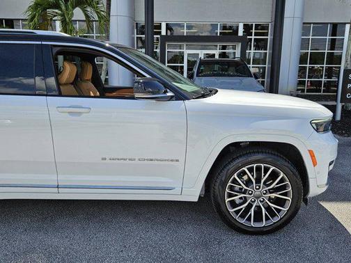 2024 Jeep Grand Cherokee L Summit Reserve